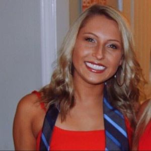 Meet your Posher, Courtney